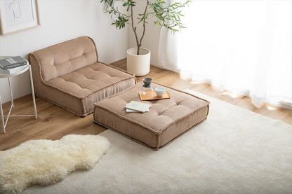 低く整うフロアソファ 4点