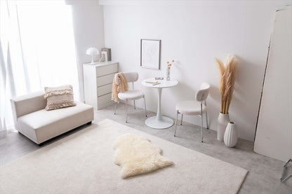 喫茶店の余白 丸テーブル