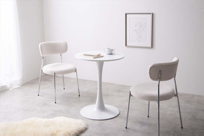 喫茶店の余白 丸テーブル