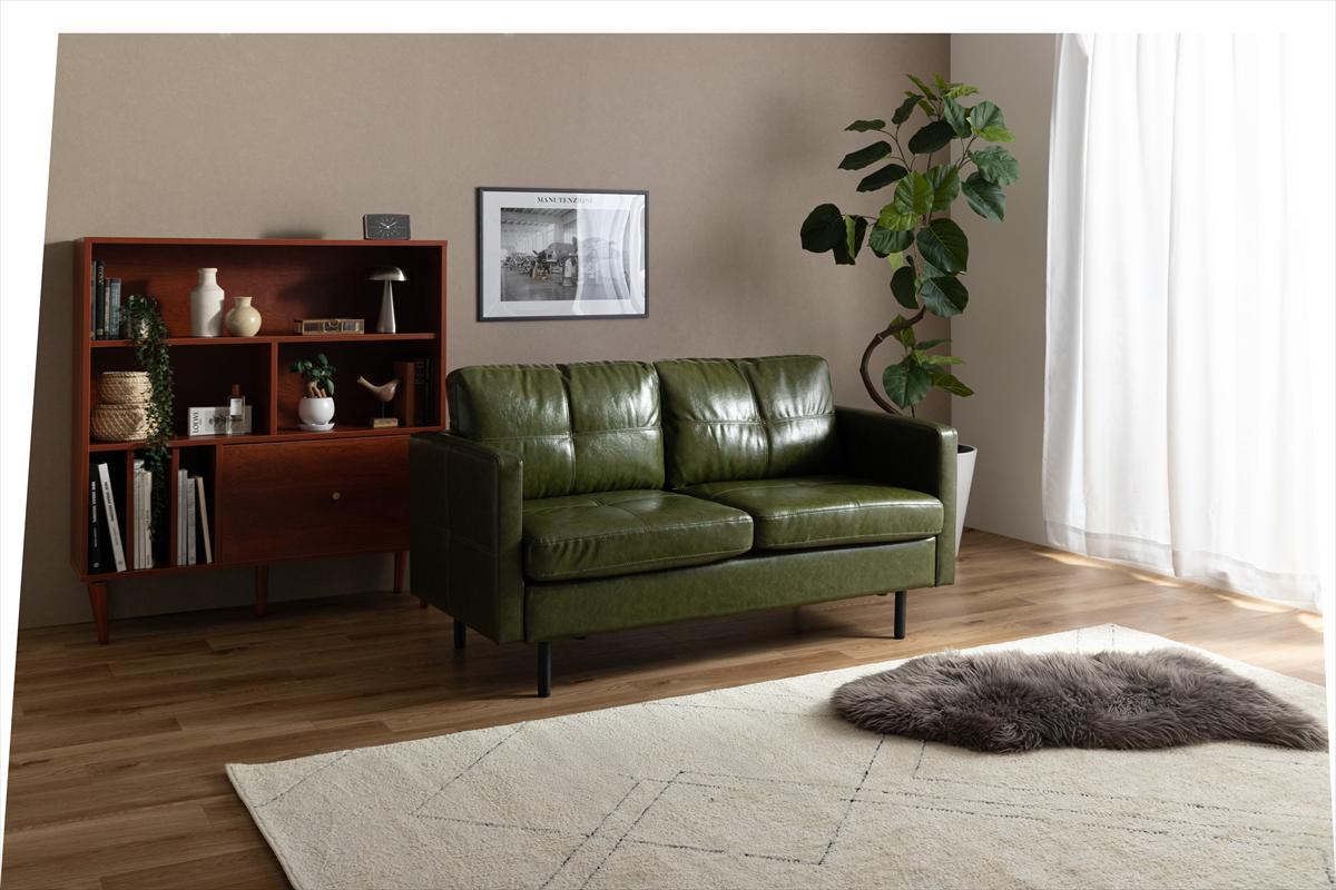 2人掛け革ソファ　世界中の紳士から愛される一品