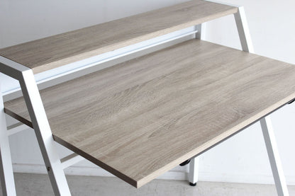 整うミニマルデスク